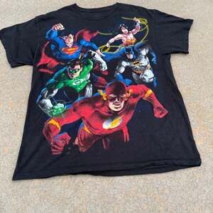 DC Comics Justice League Superheroes Graphic T-Shirt